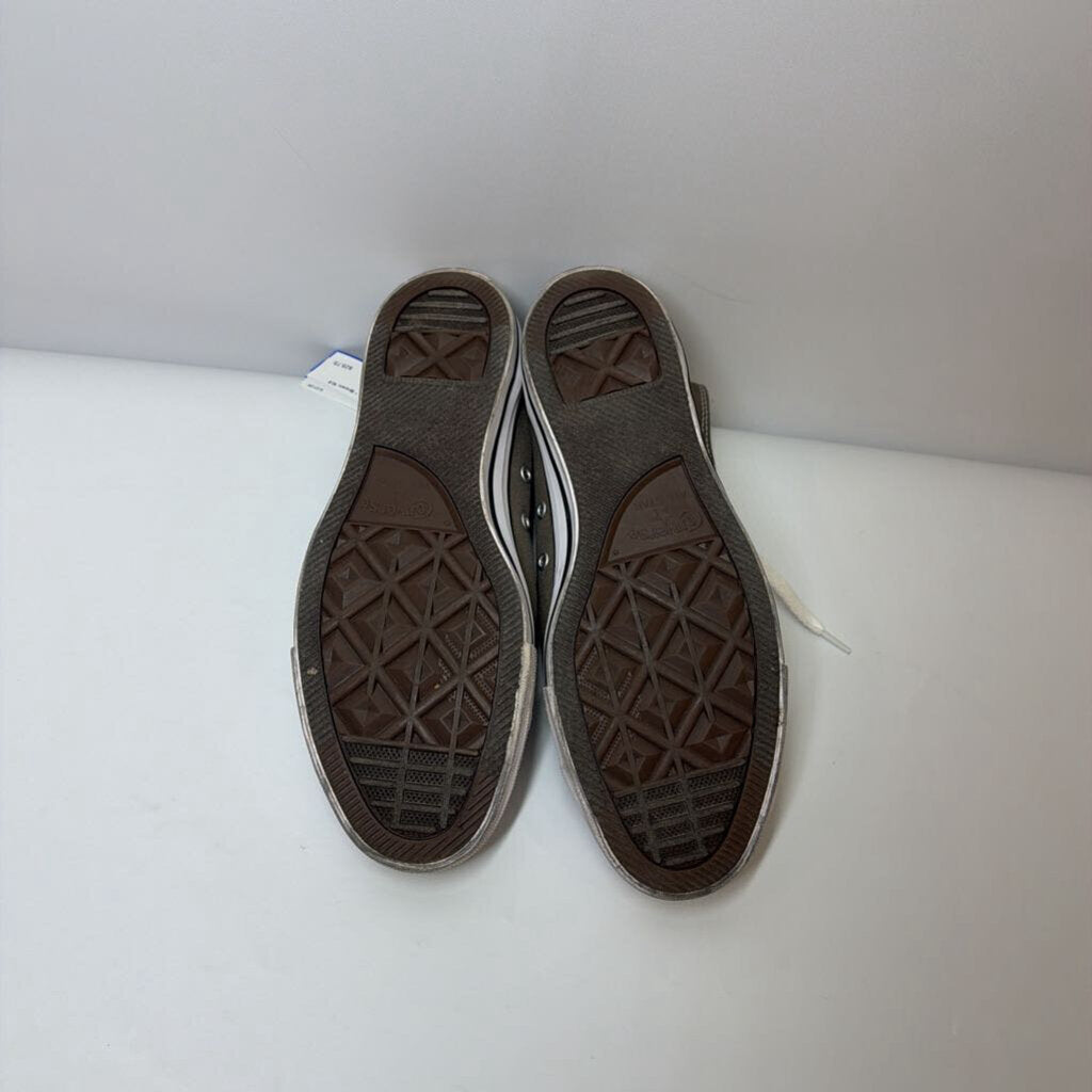 Converse Shoes 10.5 Brown