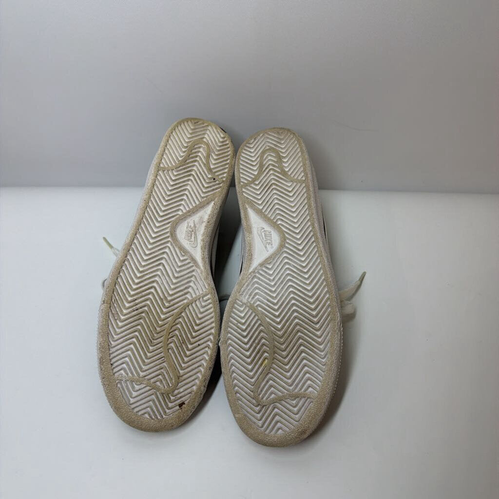 Nike Shoes 11 B/W