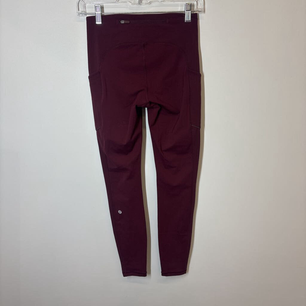Lululemon Athletic Bottoms 4 Maroon