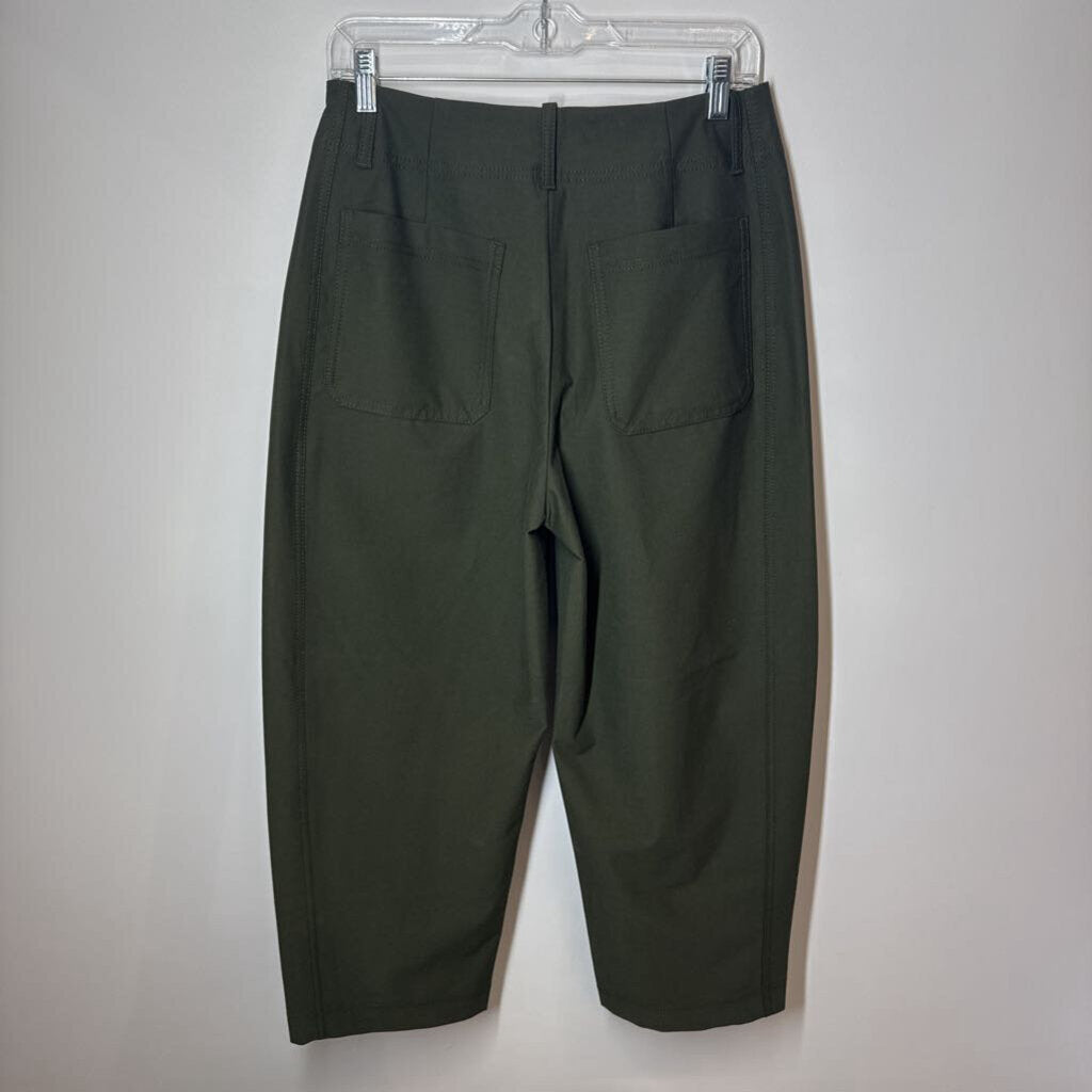 Athleta Athletic Bottoms 8 Green