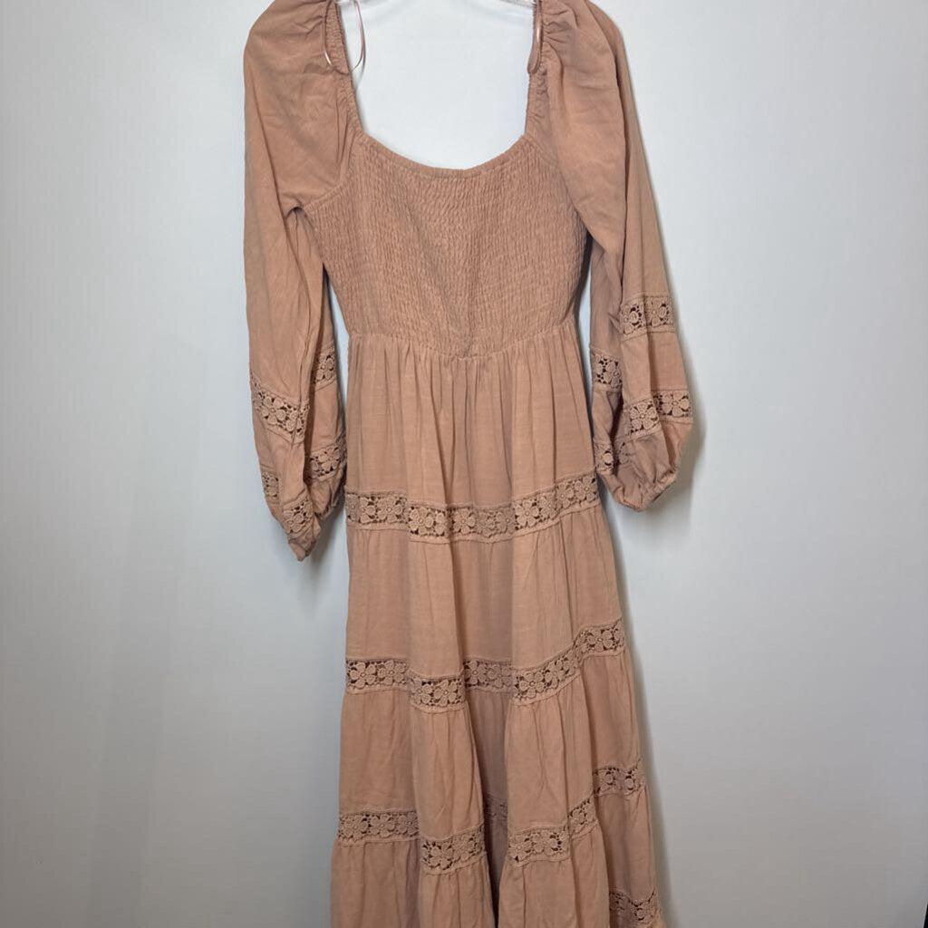 Dress L Tan