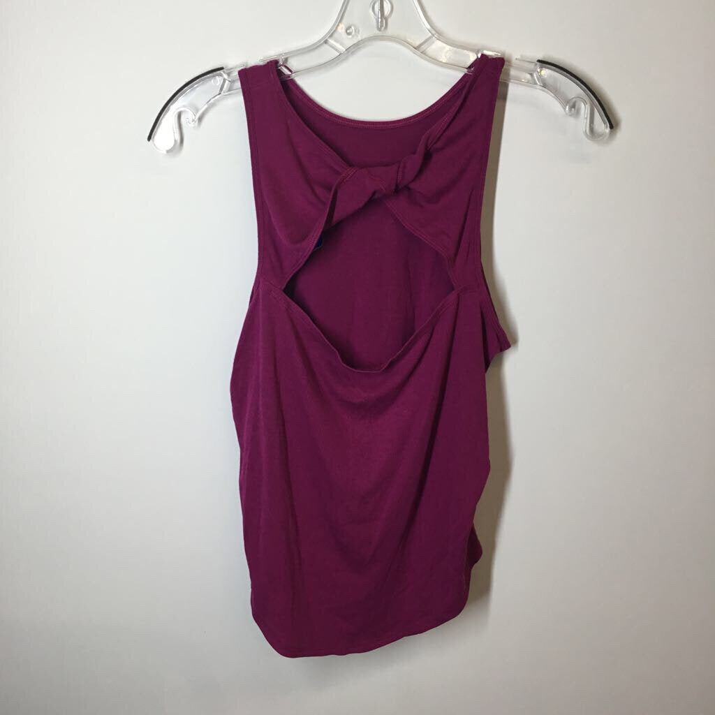 Lululemon Athletic Tops L Dark Pink