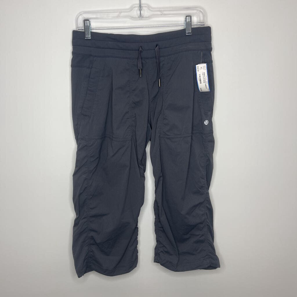 Lululemon Athletic Bottoms M (8) Gray