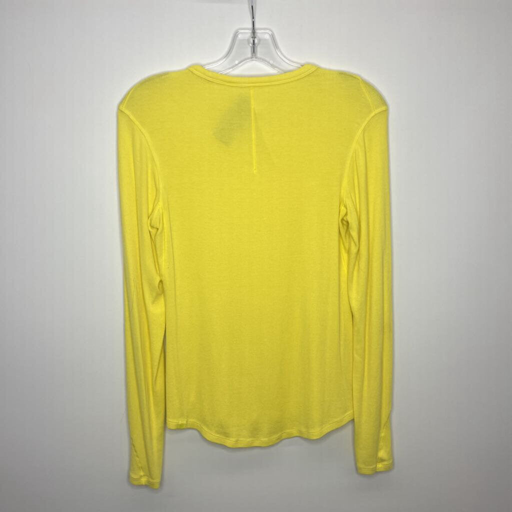 Lululemon Athletic Tops M (8) Yellow