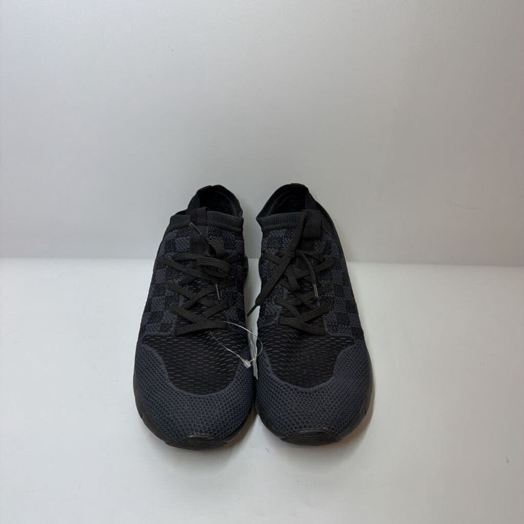 Louis Vuitton LUXURY Men's 10 Black
