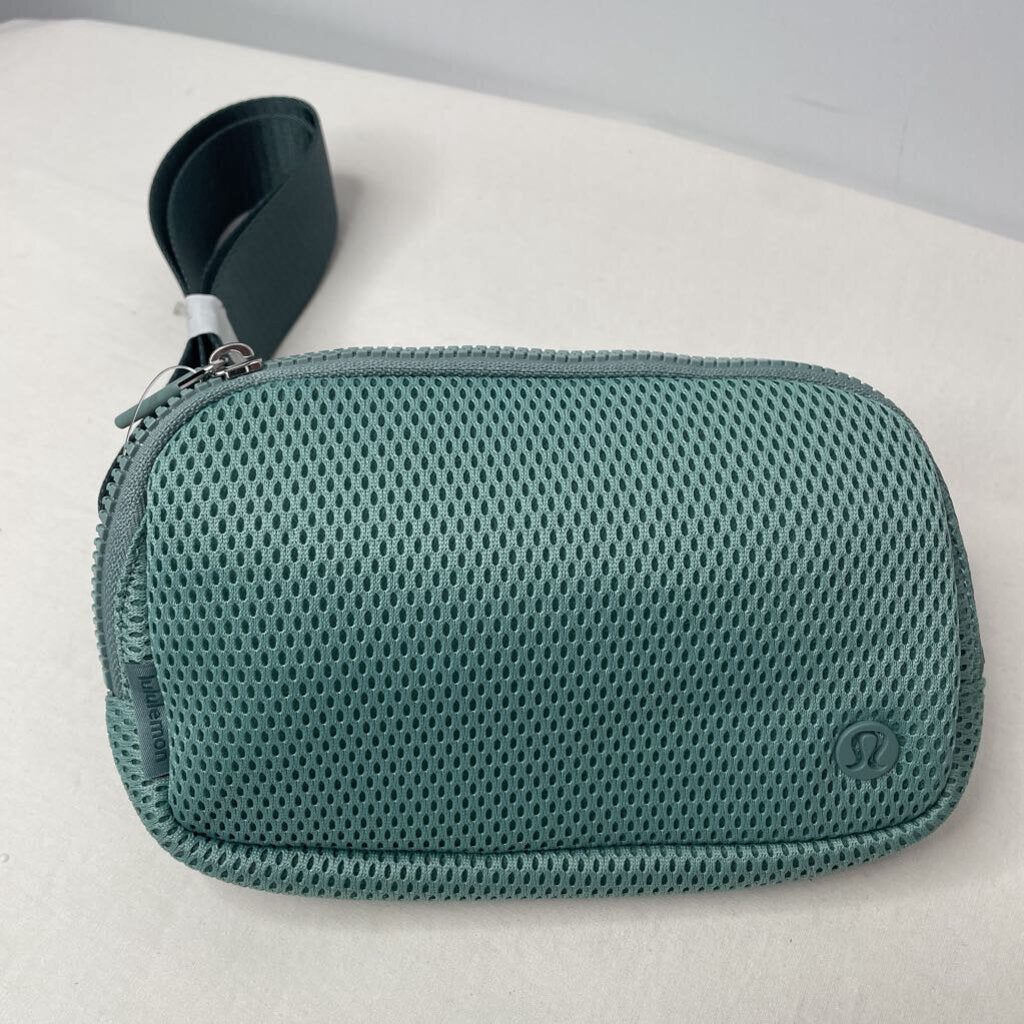 Lululemon Accessories Belt Bag Green Knit Mesh