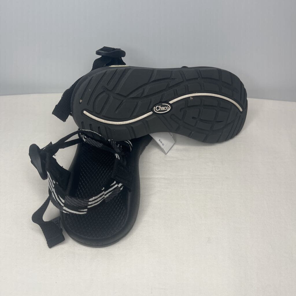 Chaco Sandals 9 BW