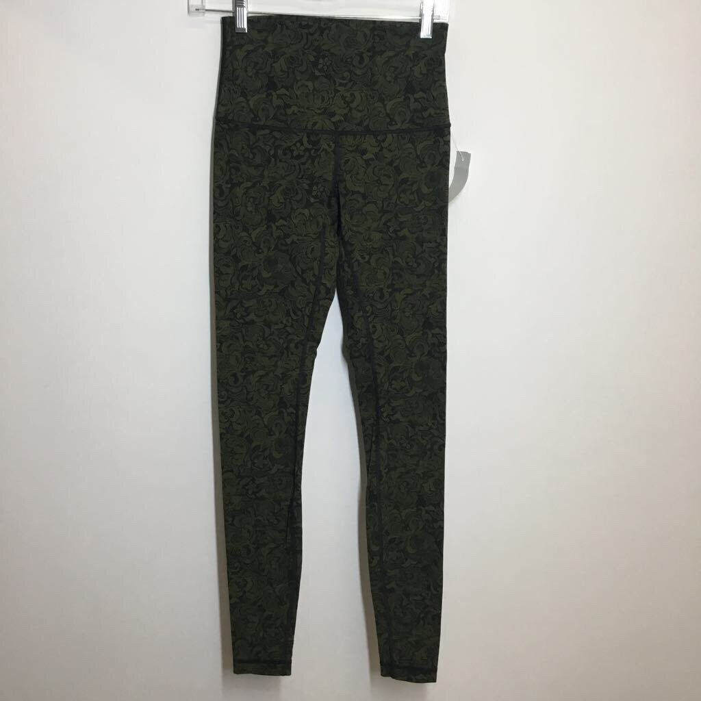 Lululemon Athletic Bottoms 6/S Green