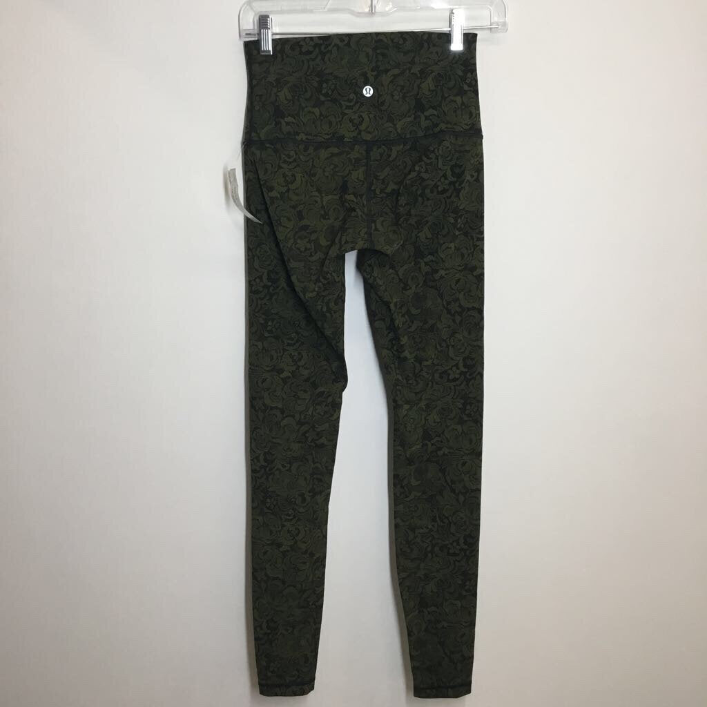 Lululemon Athletic Bottoms 6/S Green