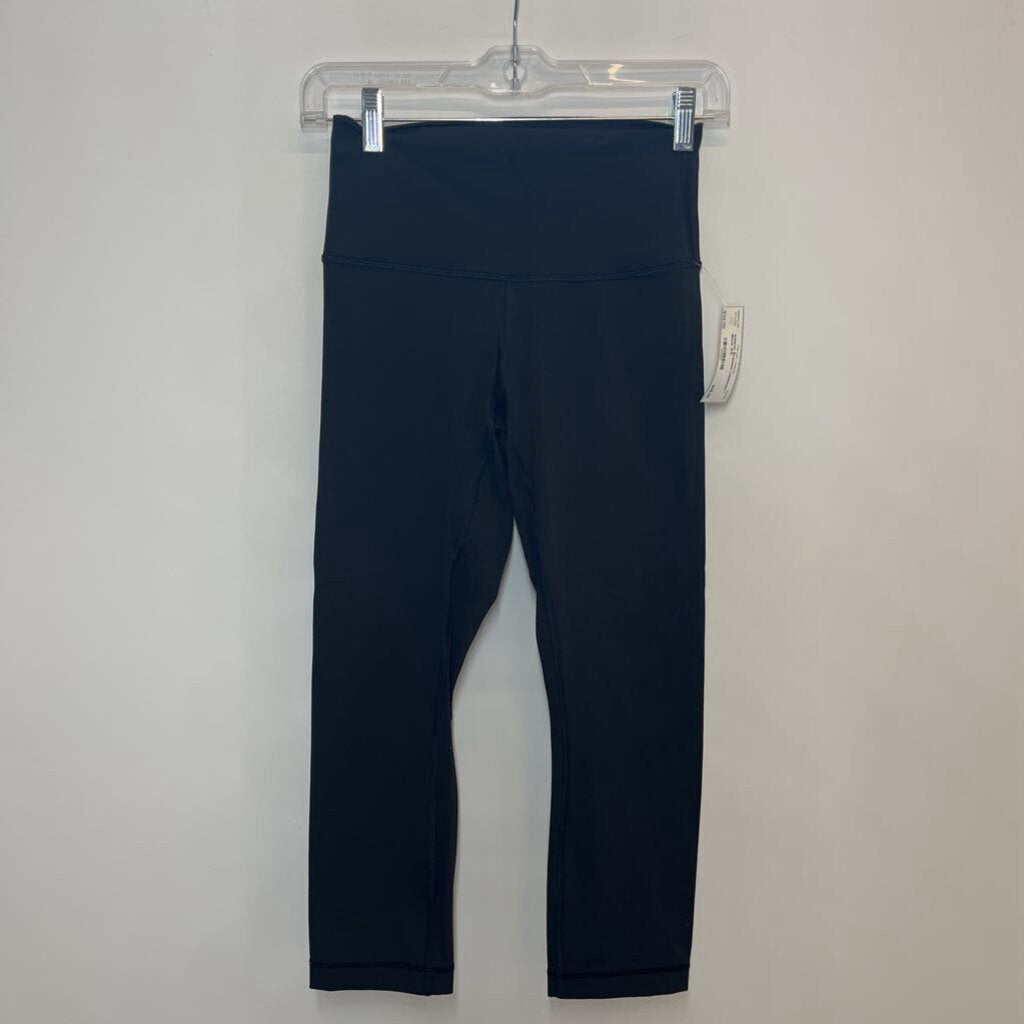 Lululemon Athletic Bottoms 4/S Black