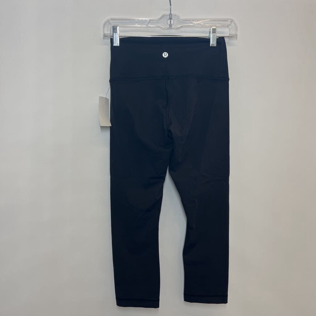 Lululemon Athletic Bottoms 4/S Black