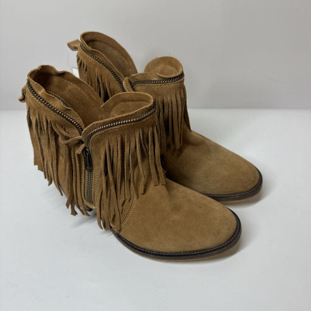 Dingo Boots 7.5 Brown