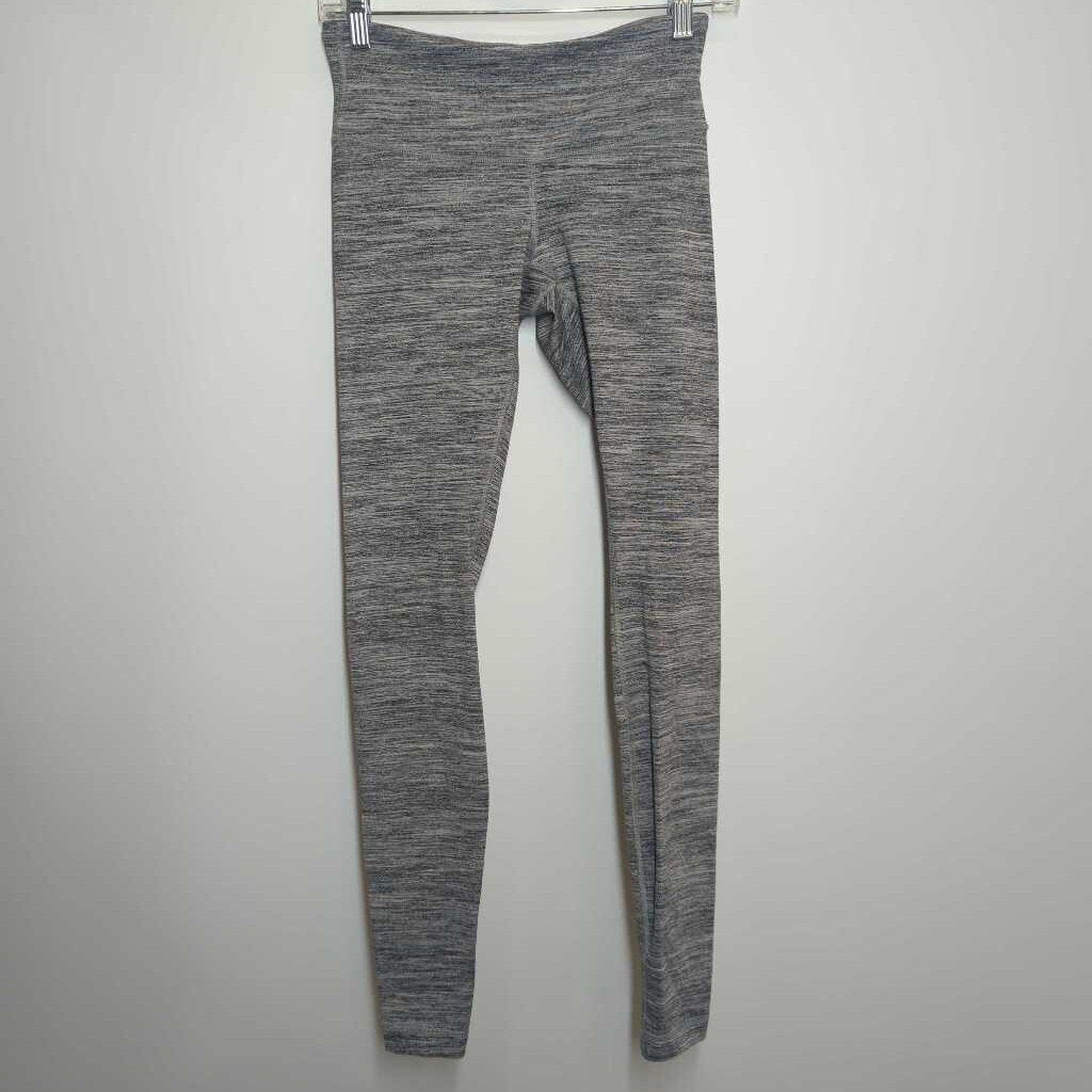 Lululemon Athletic Bottoms 4/S Grey