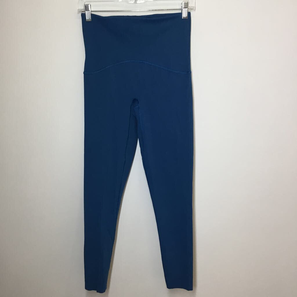 Spanx Designer Athletic Bottoms M Blue