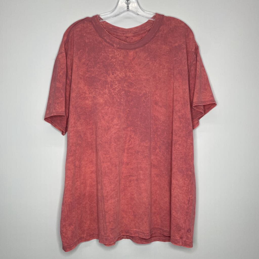 Lululemon Athletic Tops XL Red