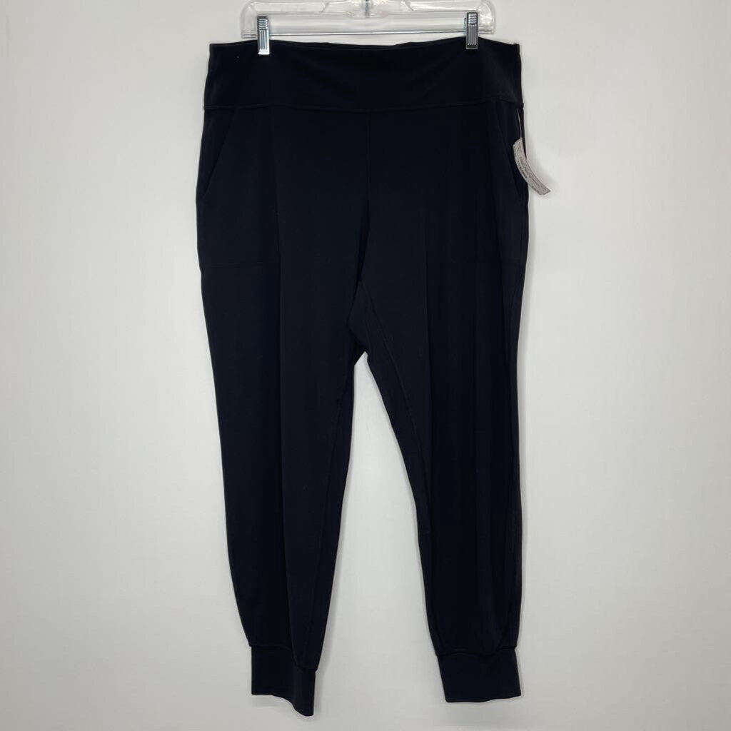 Lululemon Athletic Bottoms 16 Black