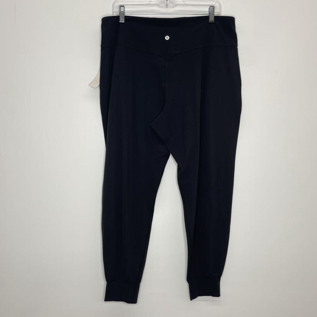Lululemon Athletic Bottoms 16 Black