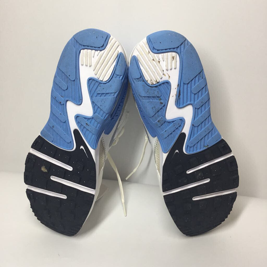 Nike Shoes 9 White/Blue