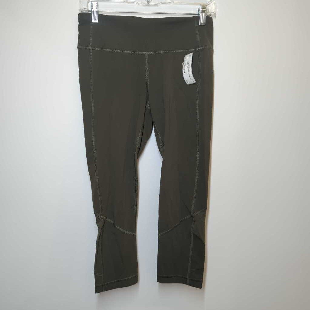 Lululemon Athletic Bottoms 6/S Green