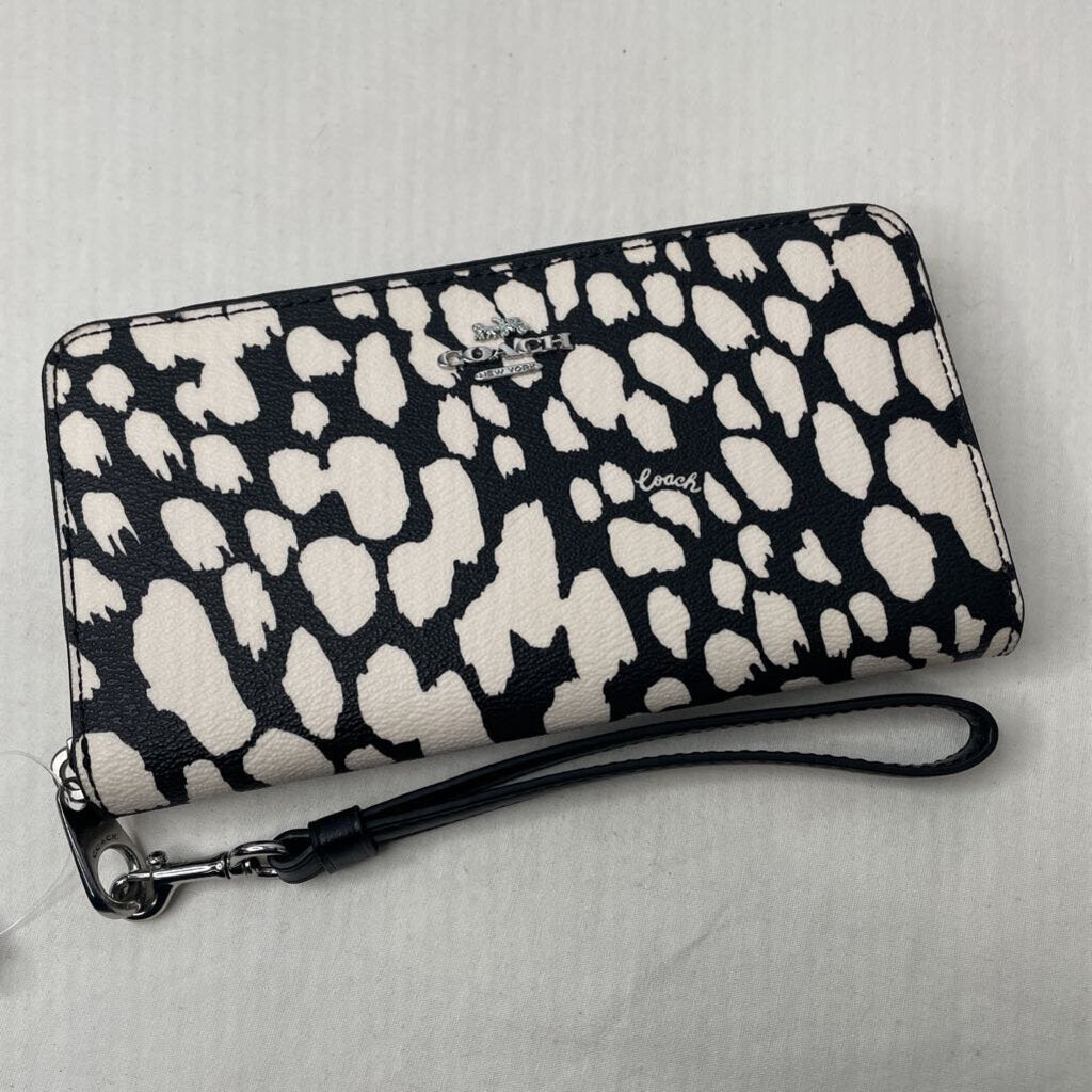 Coach Wallet Zip Around Black/White