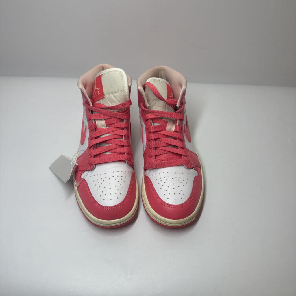 Nike Shoes 6.5 Coral/White