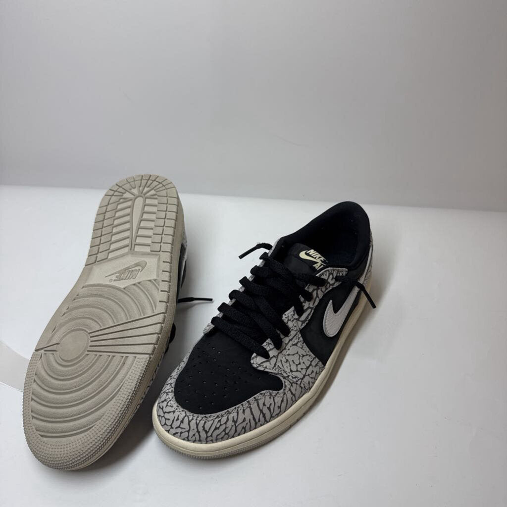Nike Shoes 9M/11W White/Black