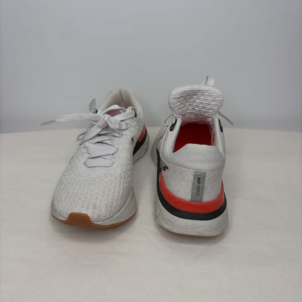 Nike Shoes 7 White/Leopard