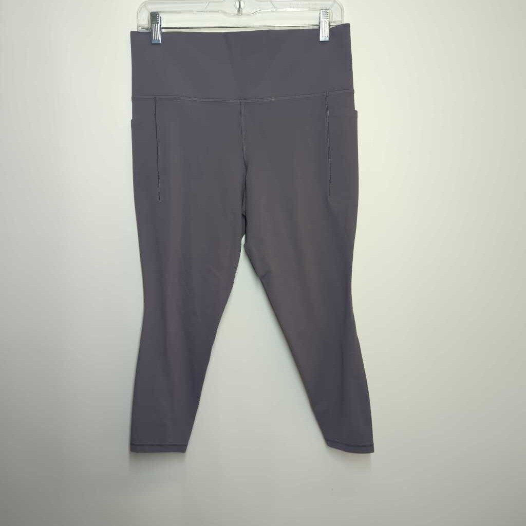 Athleta Athletic Bottoms L Purple