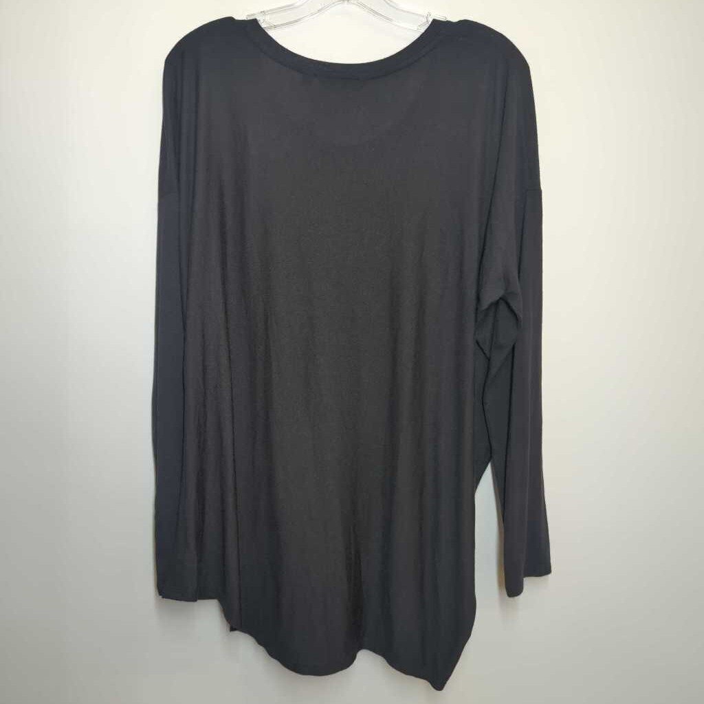Athleta Athletic Tops L Black