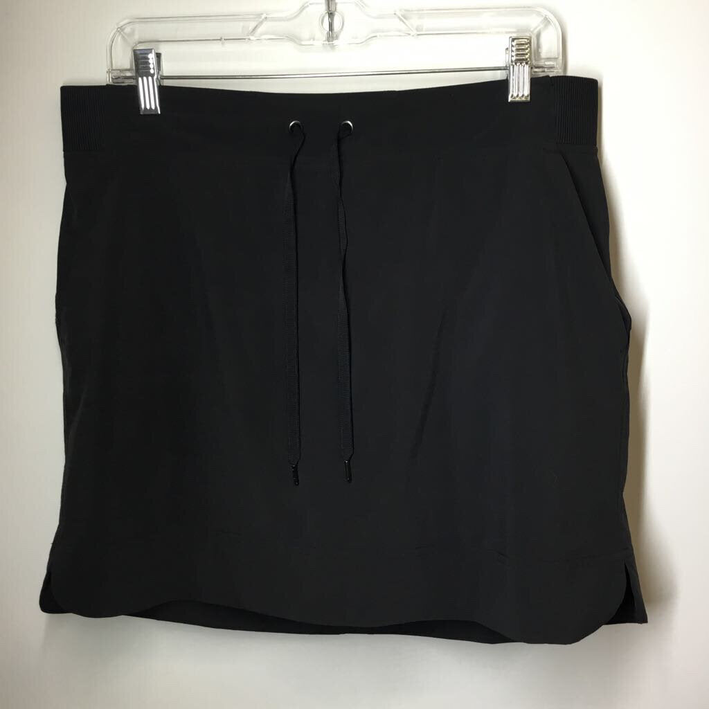 Athleta Athletic Bottoms 12/L Black