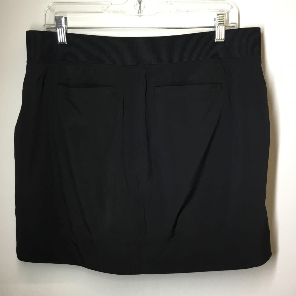 Athleta Athletic Bottoms 12/L Black
