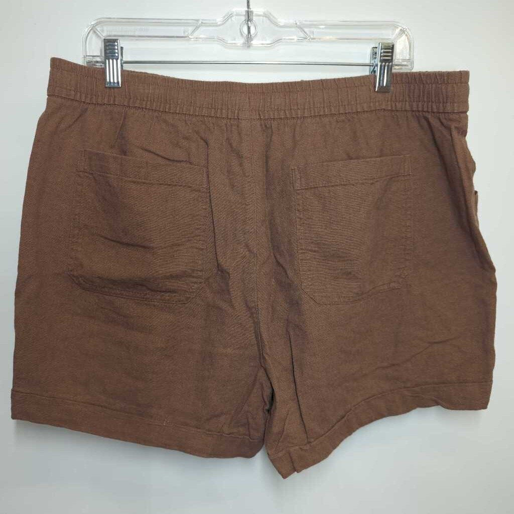 Old Navy Shorts L Brown