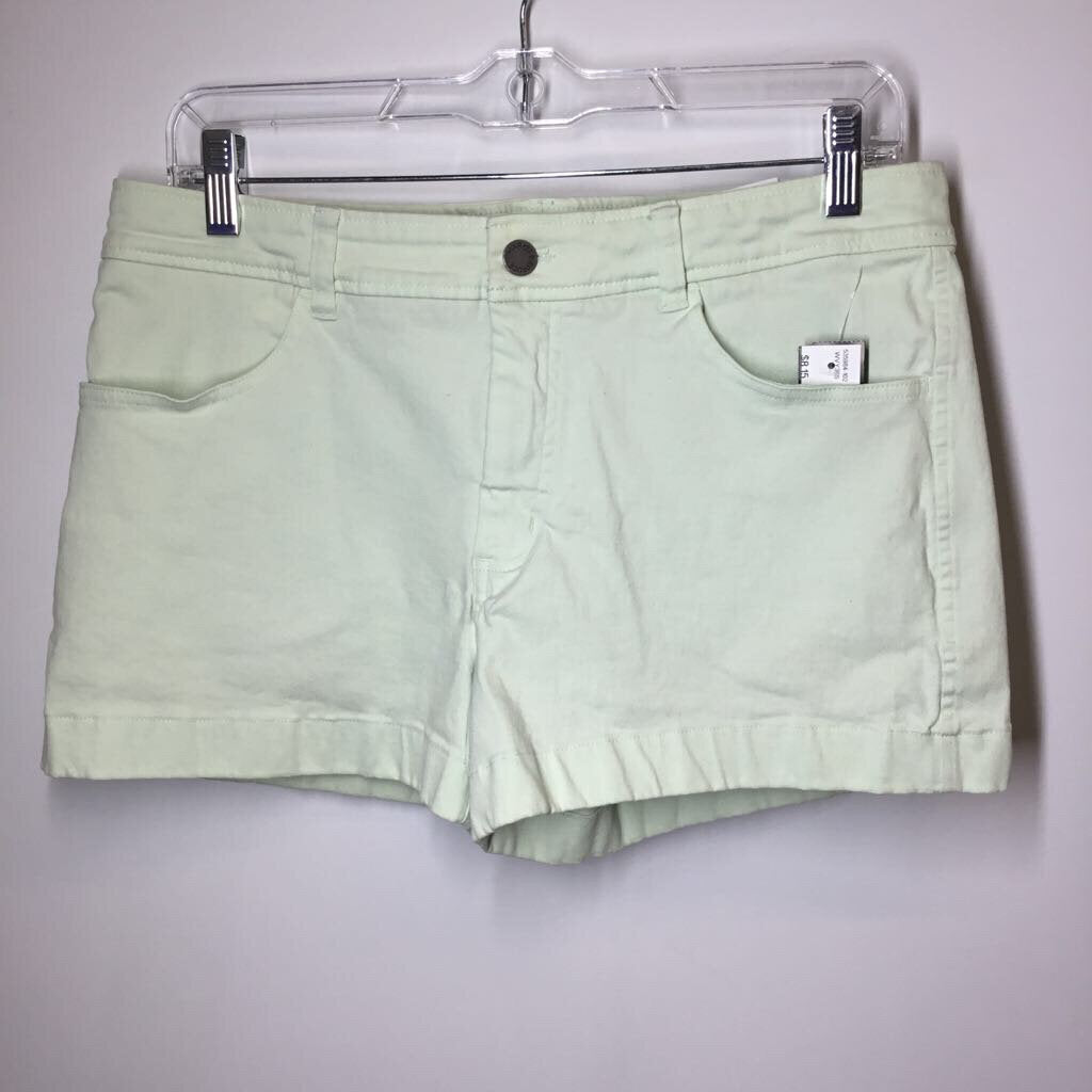 Market & Spruce Shorts 8 Green