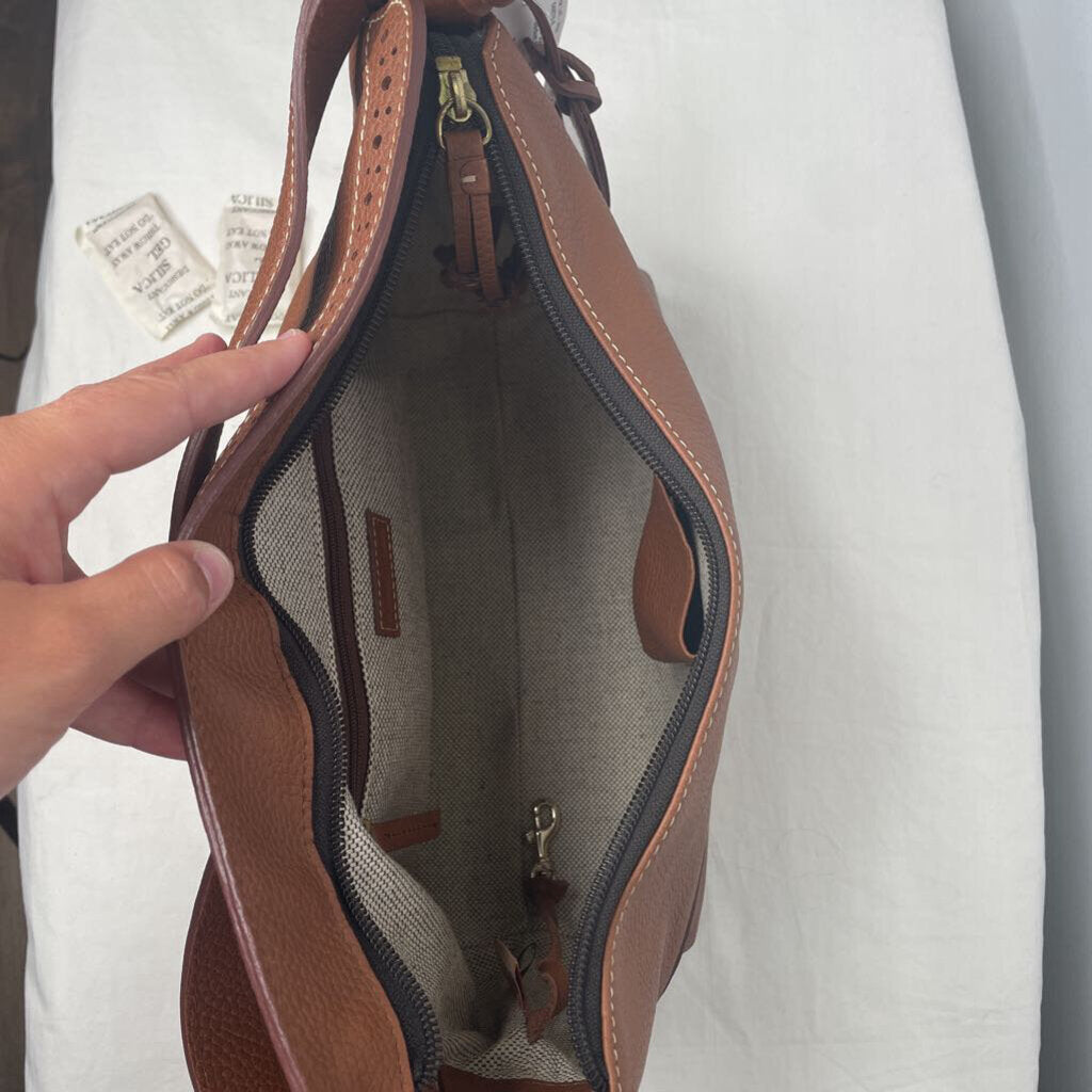 Dooney & Bourke Purses Medium Shoulder Bag Camel