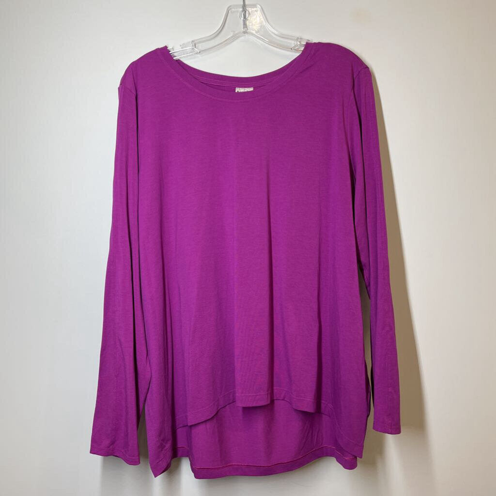 Athleta Athletic Tops XL Magenta