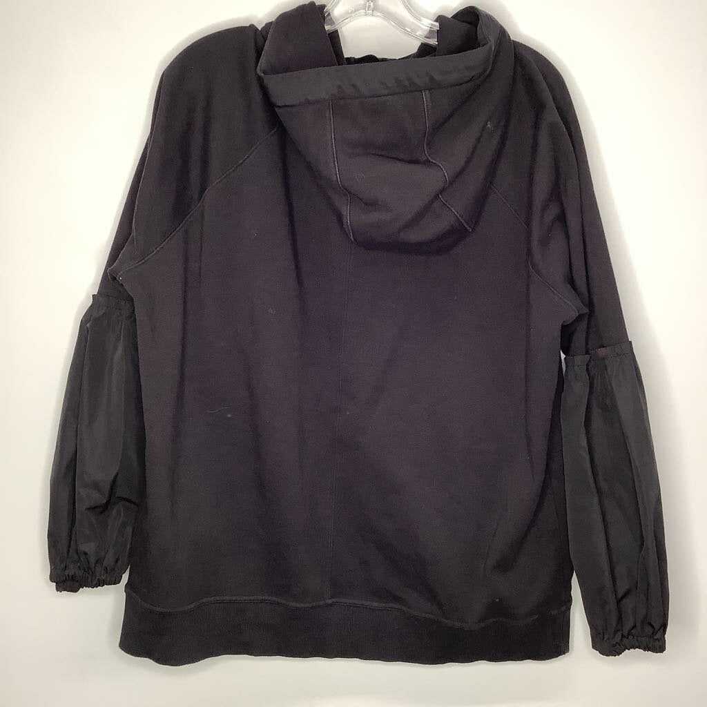 Athleta Athletic Tops L Black