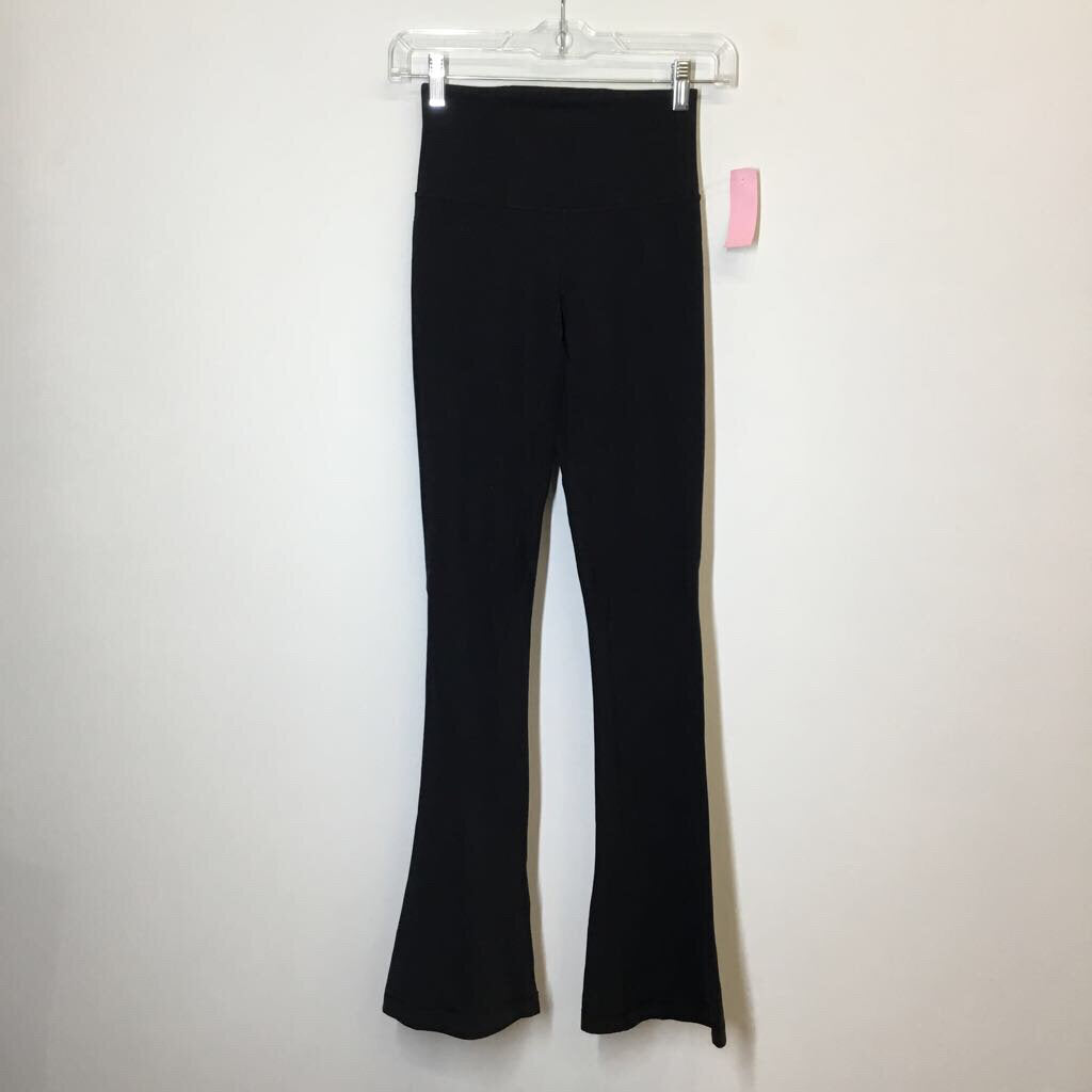 Lululemon Athletic Bottoms 2 (XS) Black