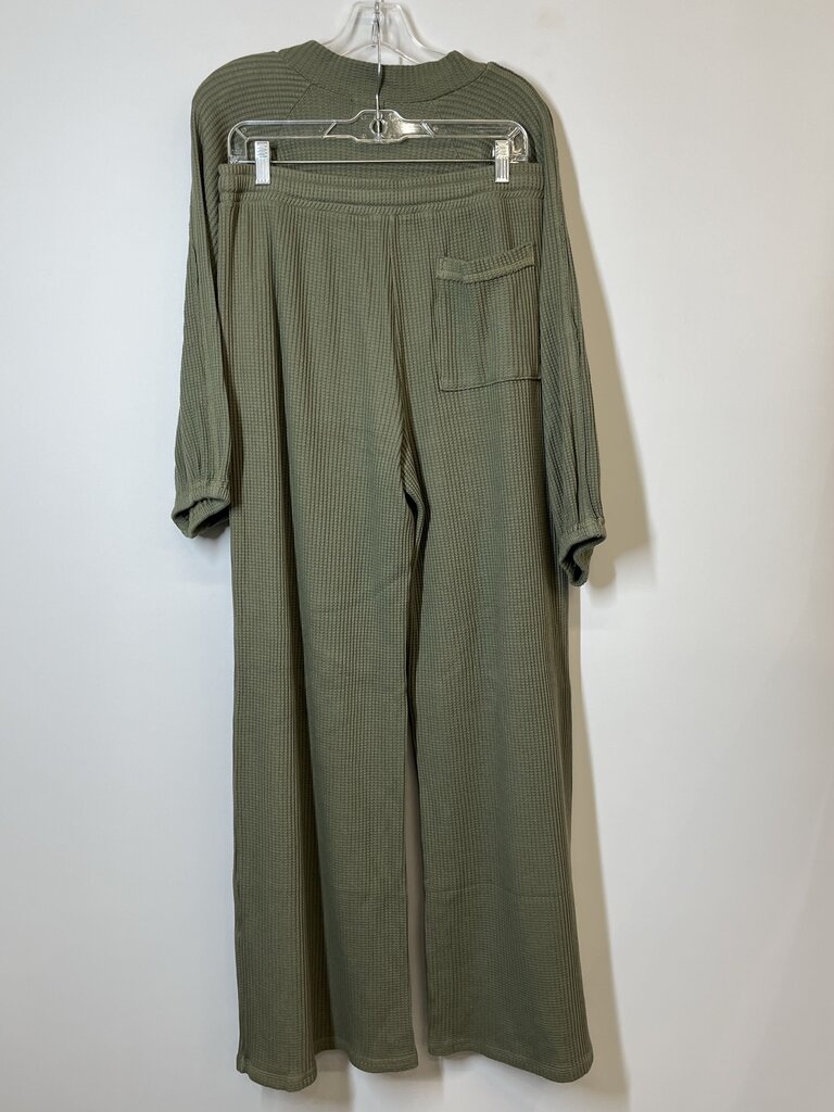 Sundry Outfit L Green