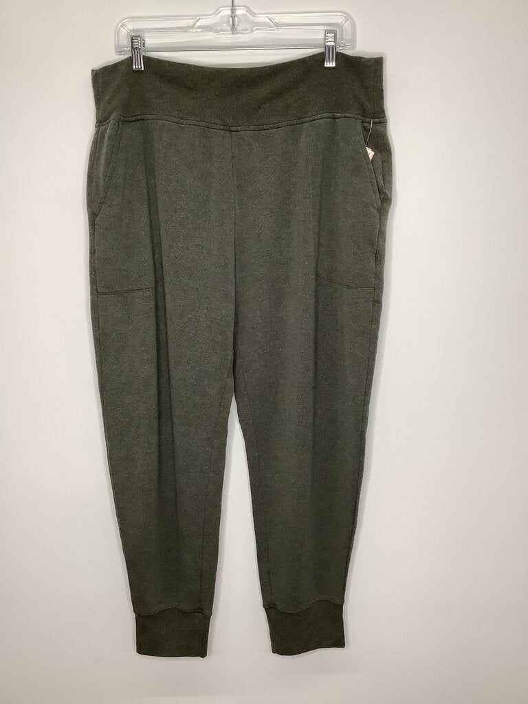 Athleta Athletic Bottoms XL Grayish Green
