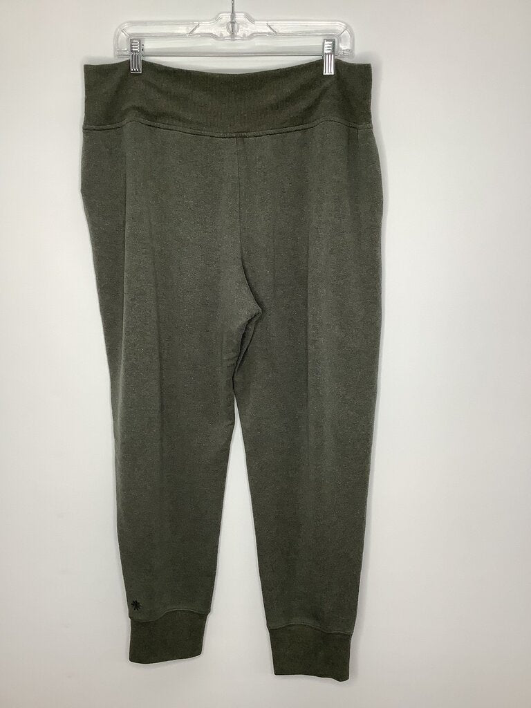 Athleta Athletic Bottoms XL Grayish Green