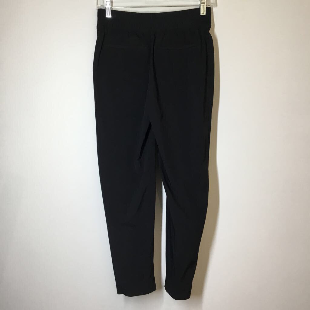 Athleta Athletic Bottoms 0/XS Black