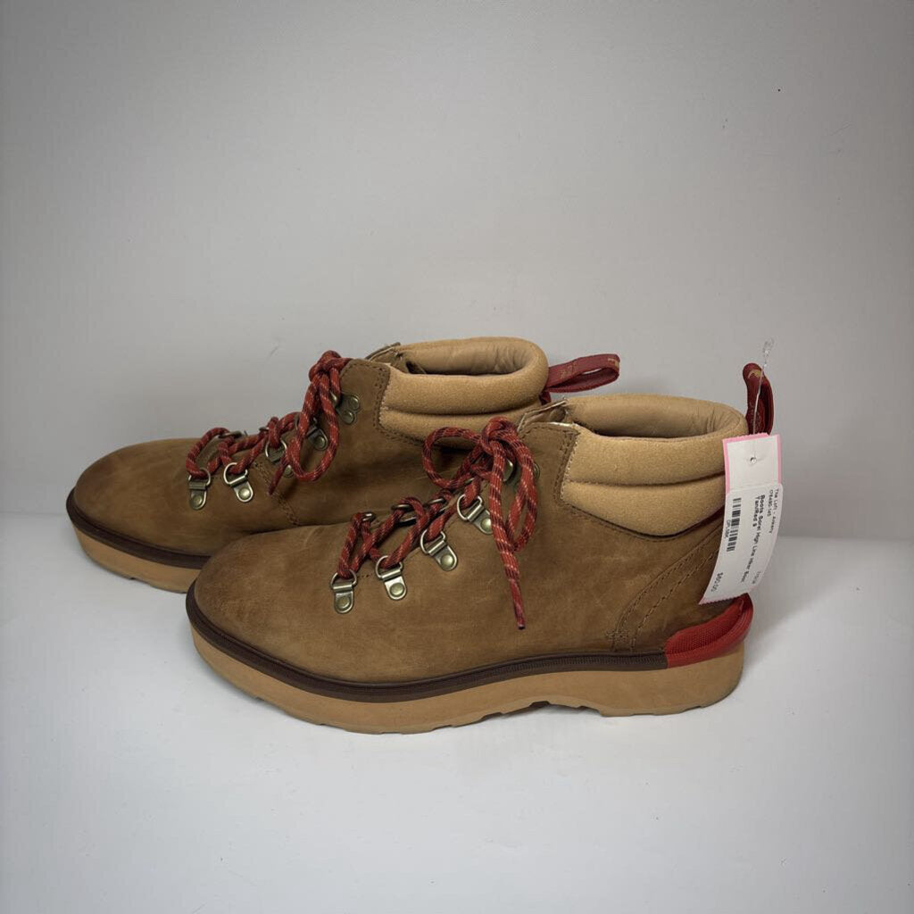 Sorel Boots 9 Tan/Red