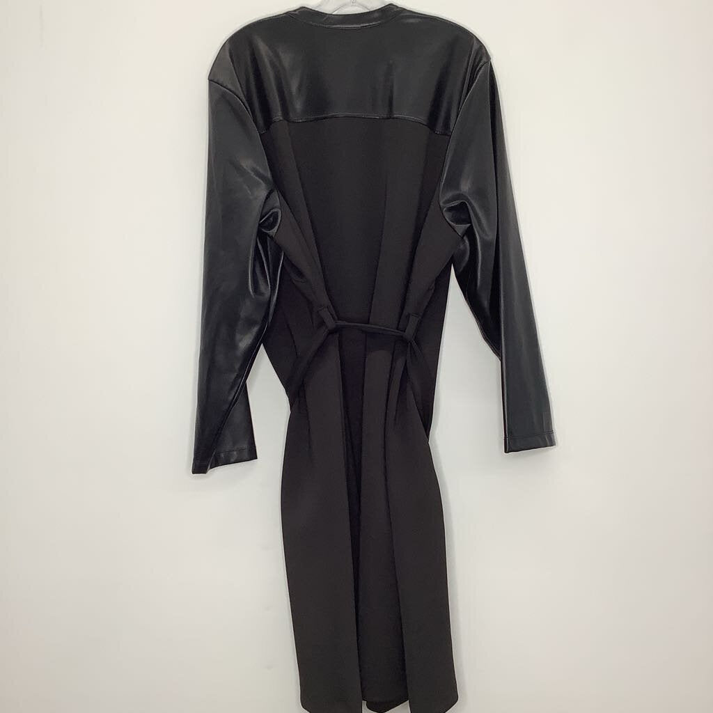 Calvin Klein Outerwear 2X Black