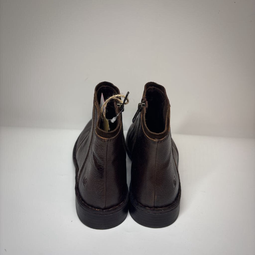 Born Boots 9.5 Brown