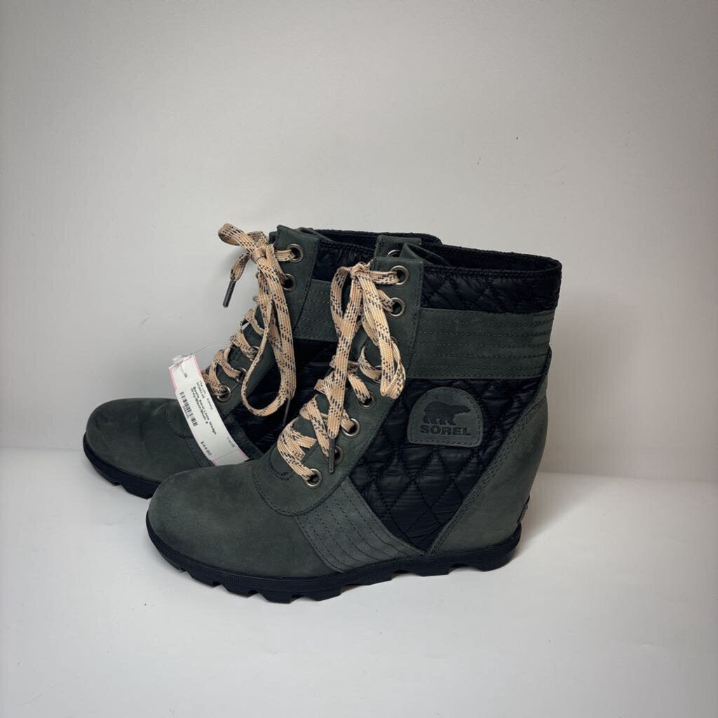 Sorel Boots 9 Gray/Black/Blush