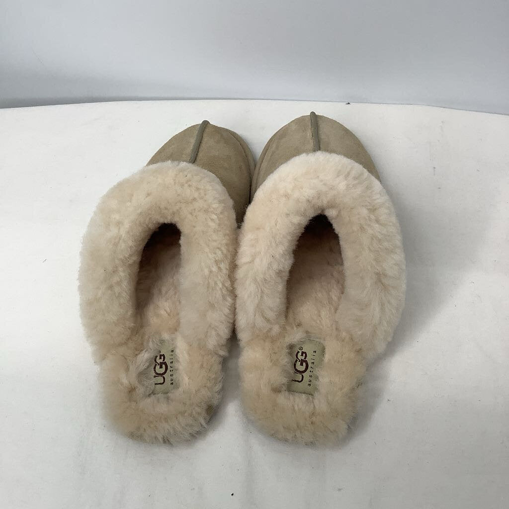 Ugg Shoes 9 Beige