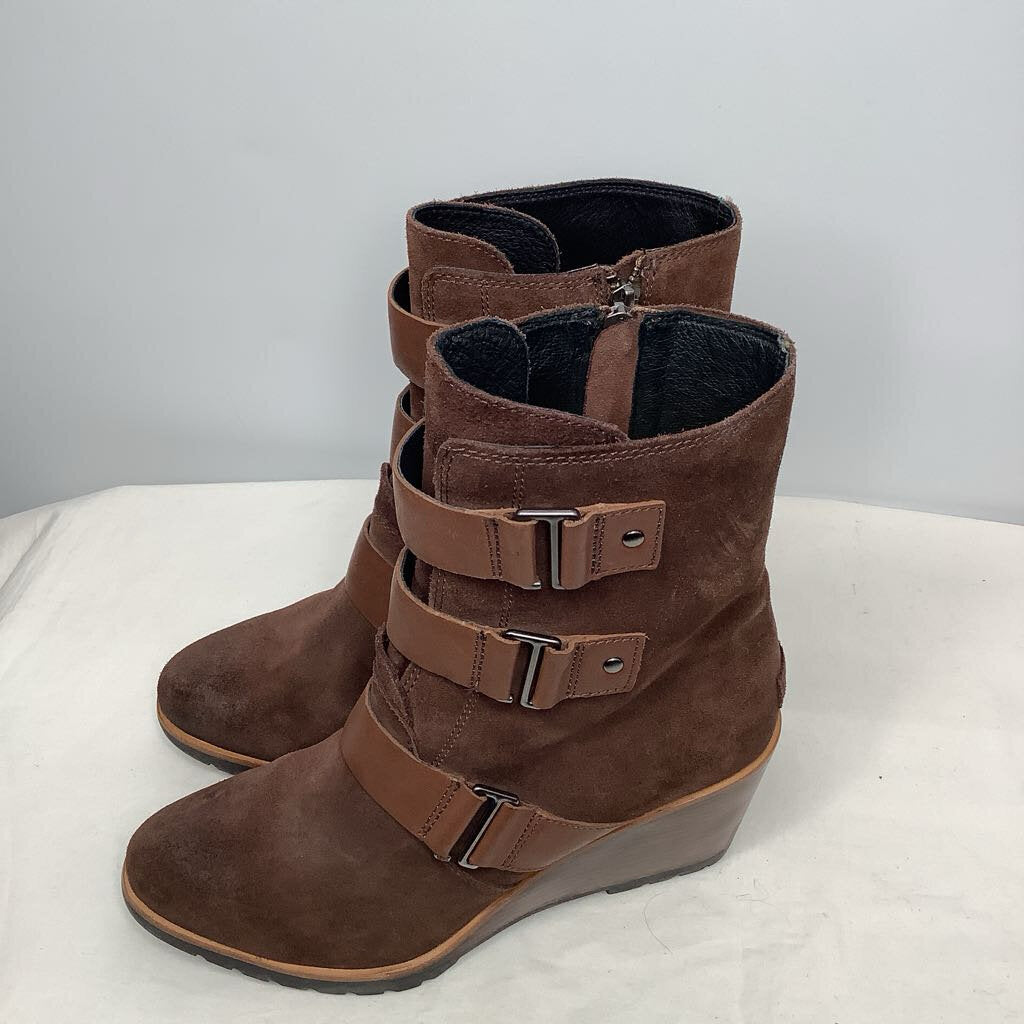 Sorel Boots 11 Brown