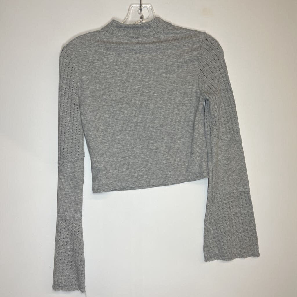 Altar'd State Long Sleeve S Gray