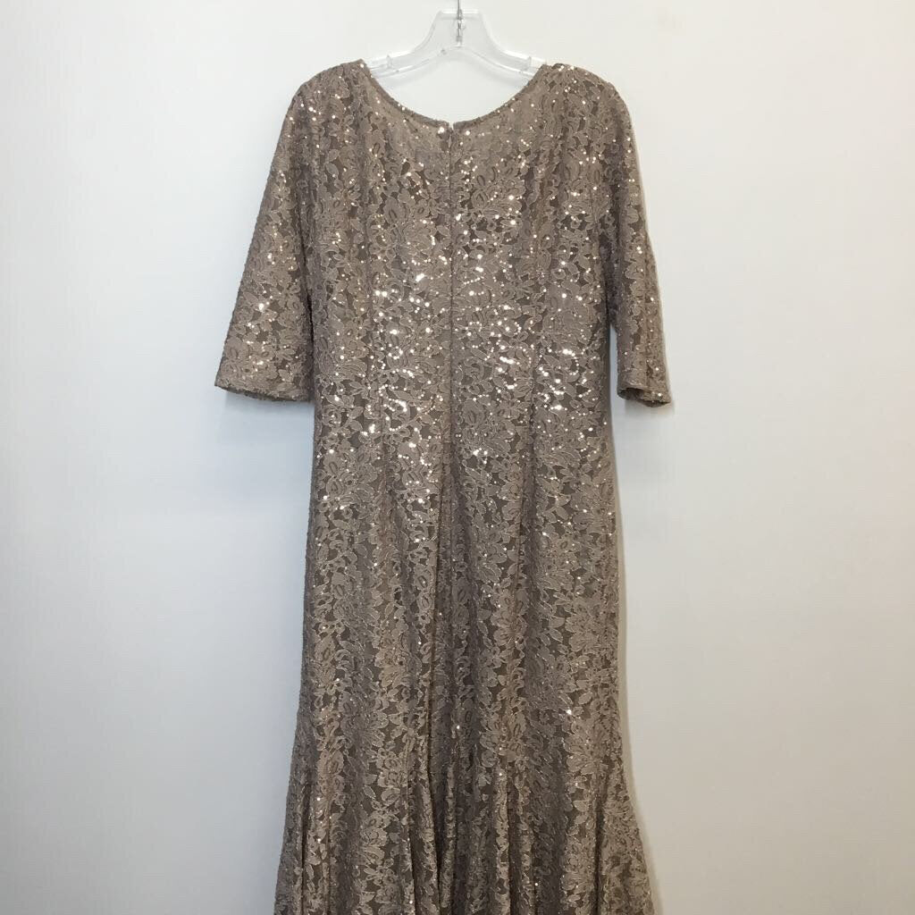 Alex Evenings Formal Wear 12/L Petite Taupe