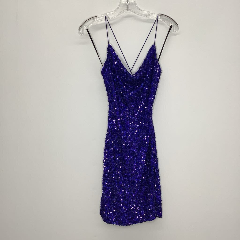 B. Darlin Homecoming Dress 1/2 (XS) Blue Sequins